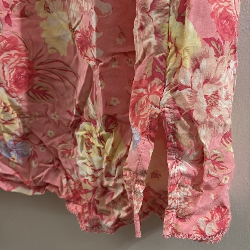 Miss Elaine Pink Floral Nightgown - size XL - 100% rayon - lightweight - Picture 4 of 6